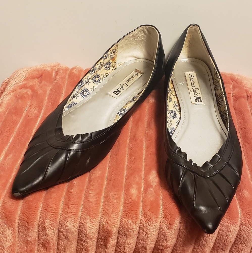Shoes - Picture 4 of 4